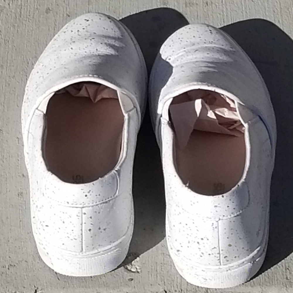 Paint Splatter Slip-On Skechers - Picture 7 of 9